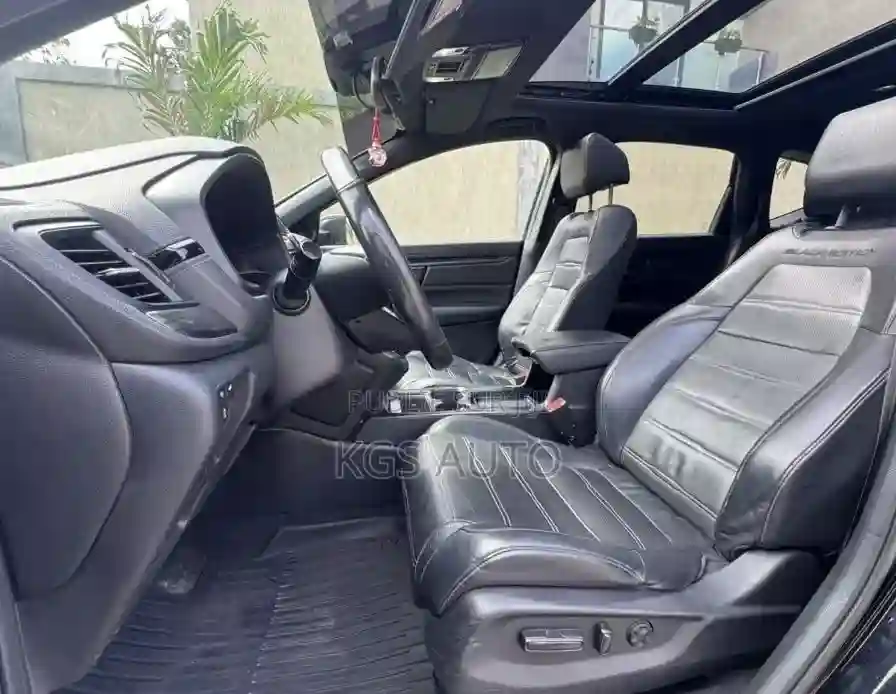 Honda Cr-v Special Edition 2021 Noir - Vue 5