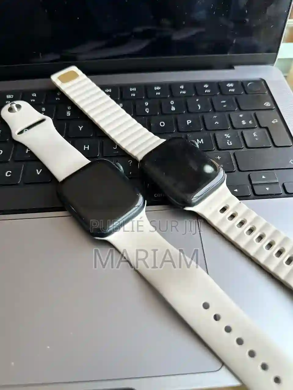 Apple Watch Série 9 45mm Quasi Neuf Importés