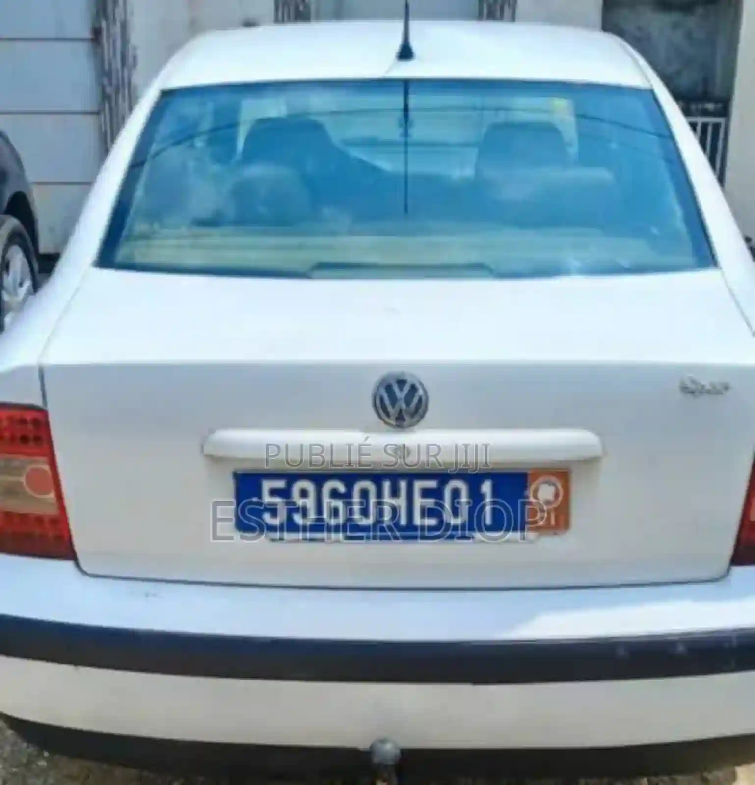 Volkswagen Passat 2006 Blanc - Vue 4