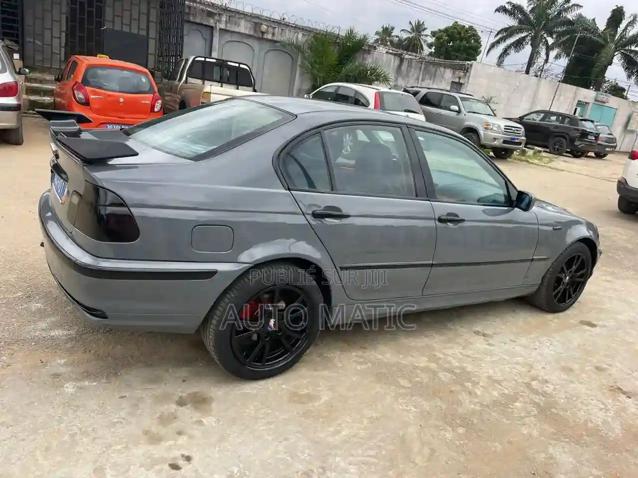 BMW 325i 2002 Gris - Vue 6