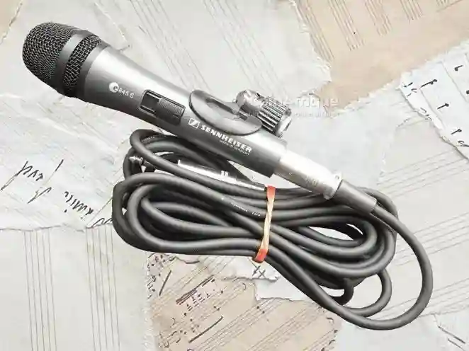 Micro Sennheiser Avec fil - Vue 1