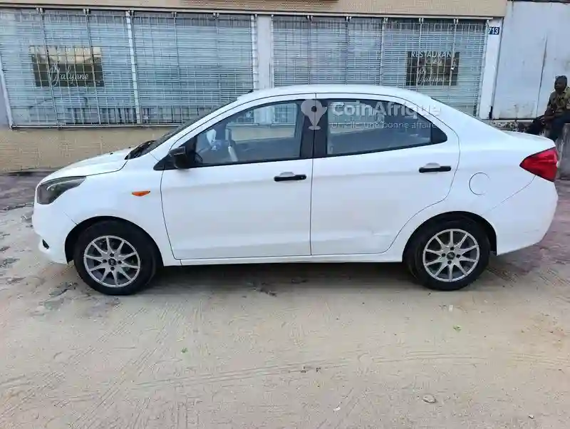 Ford Figo 2018 - Vue 3