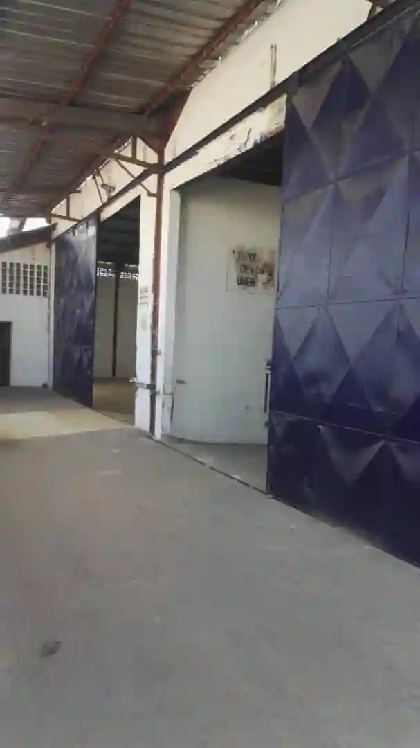 Location des Hangars en Zone Portuaire de Vridi