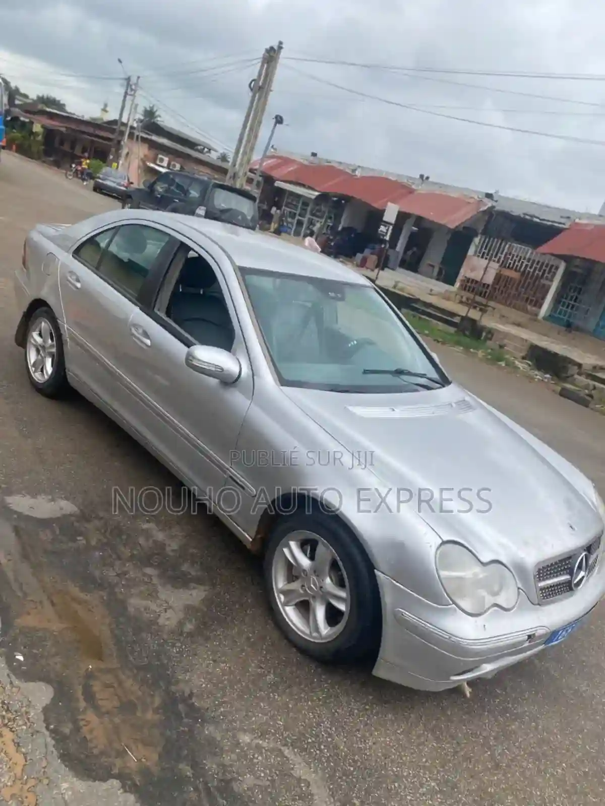 Mercedes-benz C200 2005 Gris - Vue 4