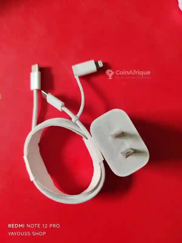 Chargeur Apple 20W - Vue 2