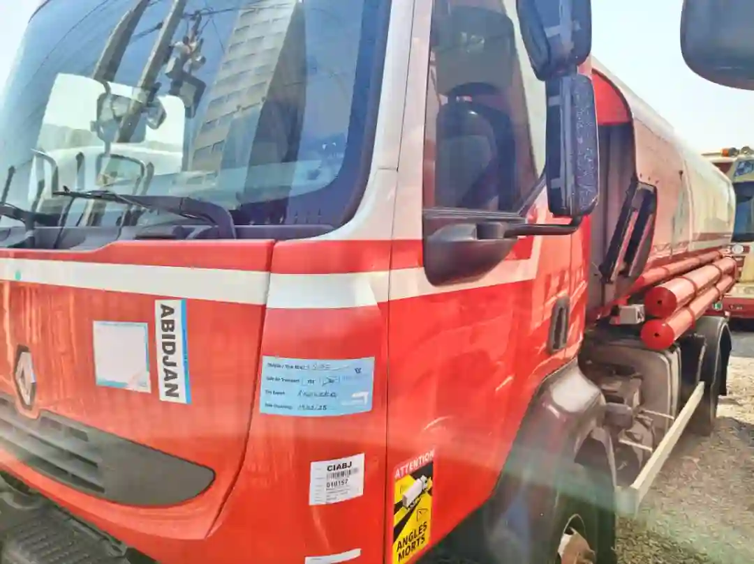 Camion Citerne 13000l