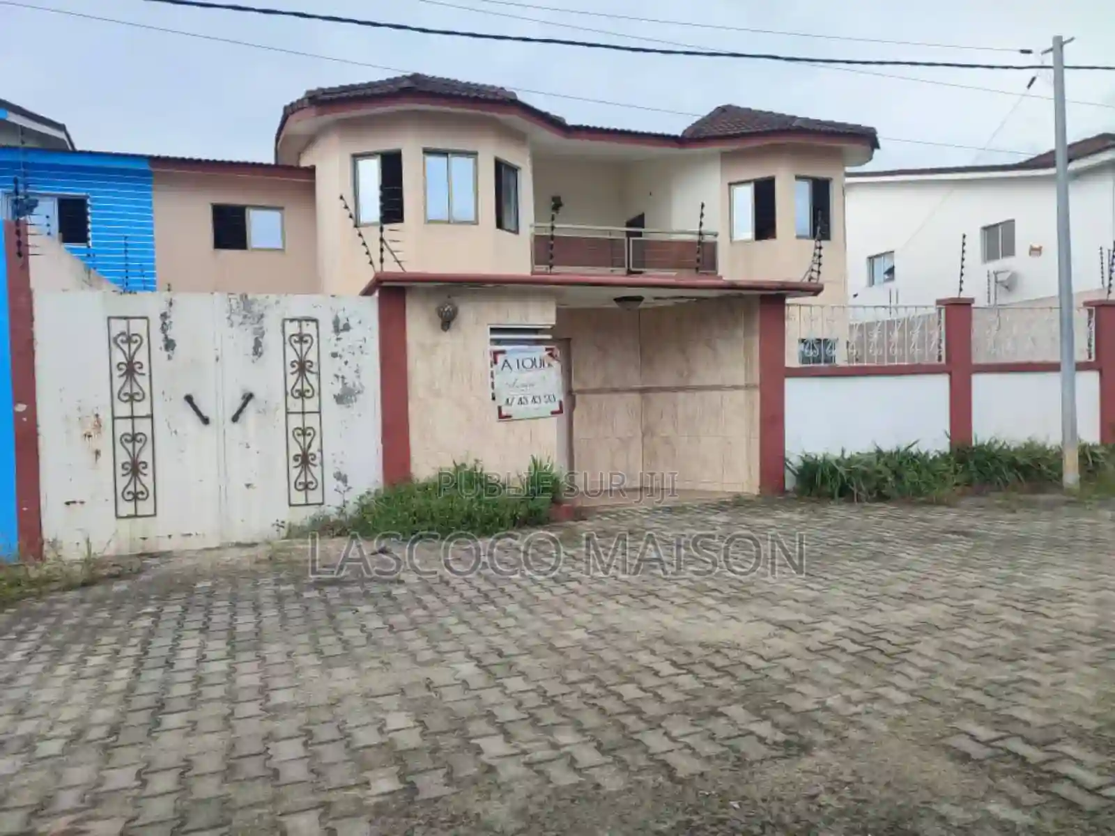 Une Villa Duplex De 8 Pièces - Vue 10