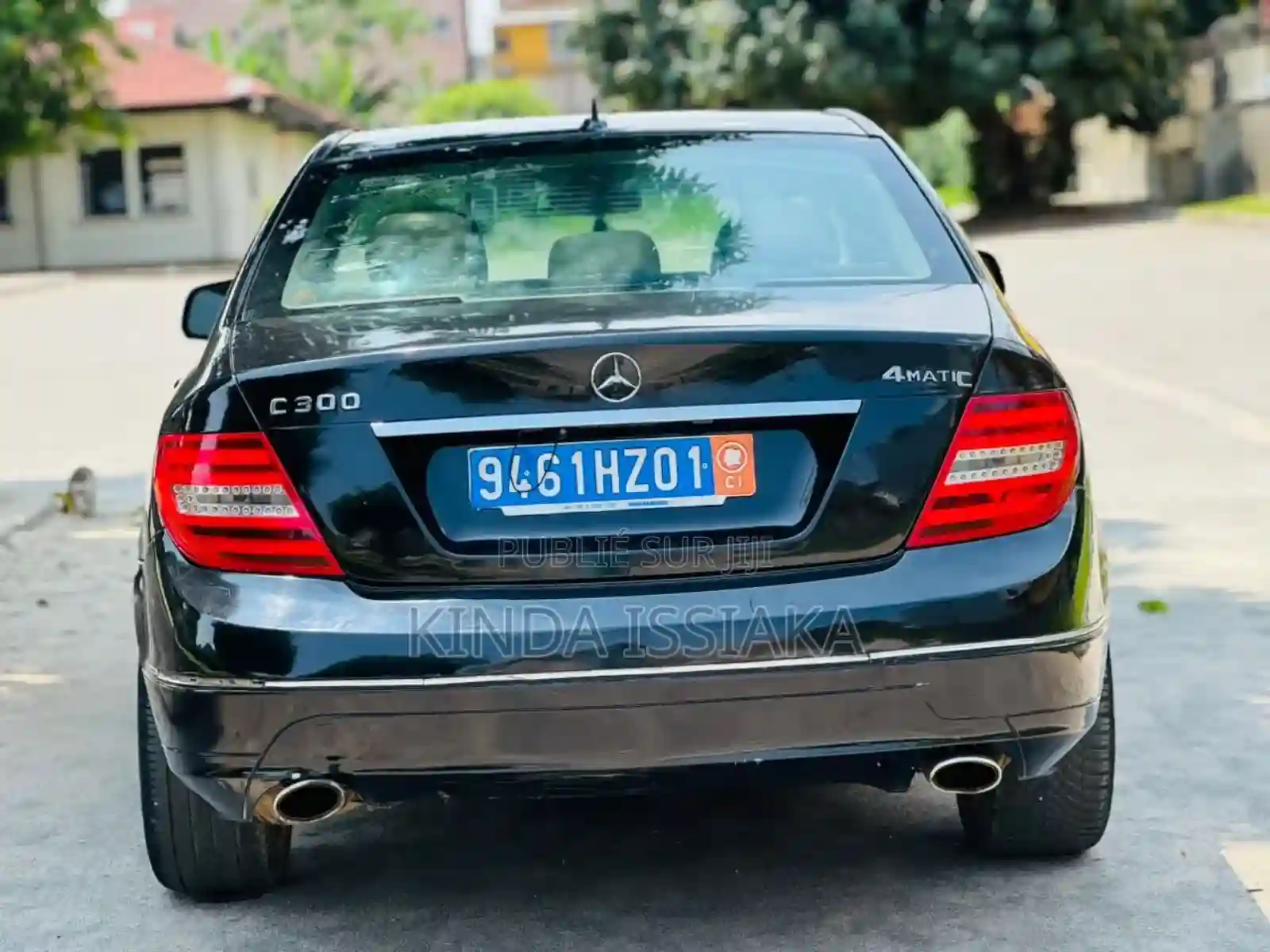 Mercedes-benz C300 Luxury Sedan AWD (30l 6cyl 7A) 2009 Noir - Vue 7