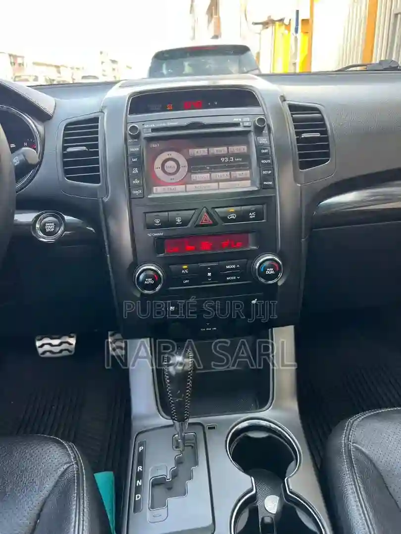 Kia Sorento EX V6 2013 Noir - Vue 1