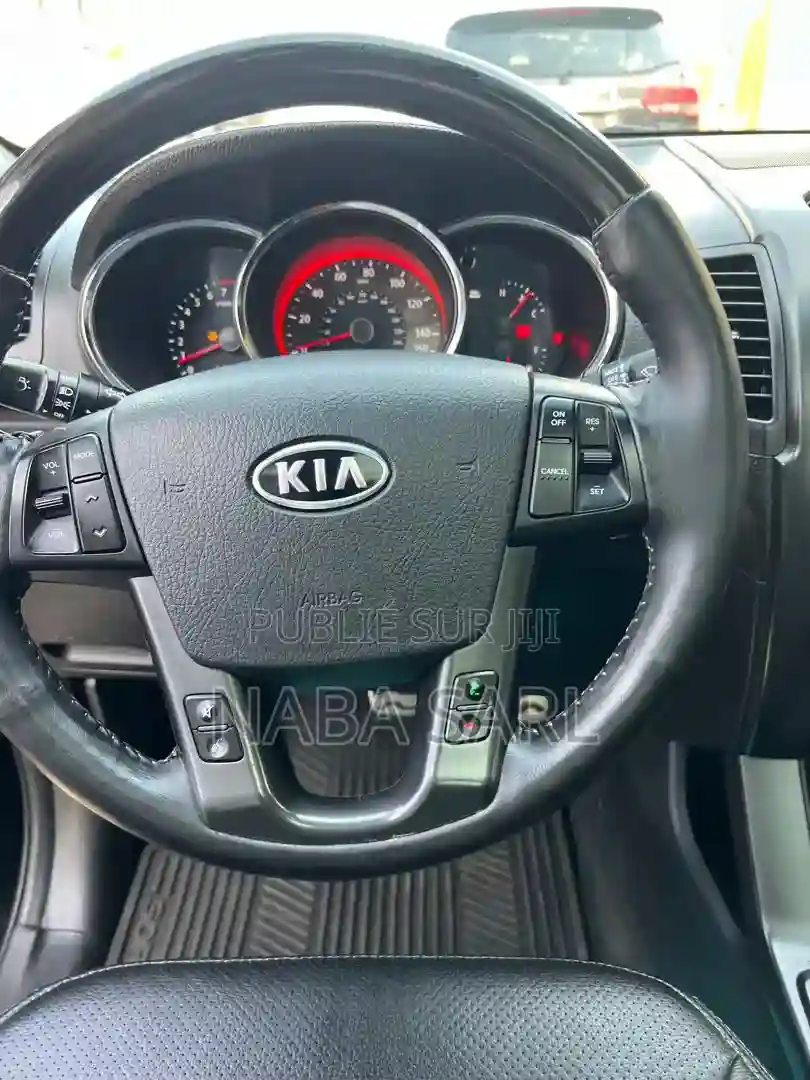 Kia Sorento EX V6 2013 Noir - Vue 3