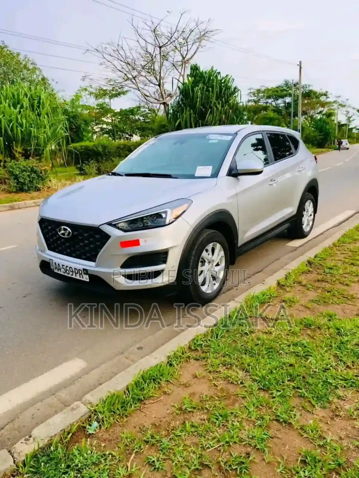 Hyundai Tucson Limited AWD 2020 Gris - Vue 4