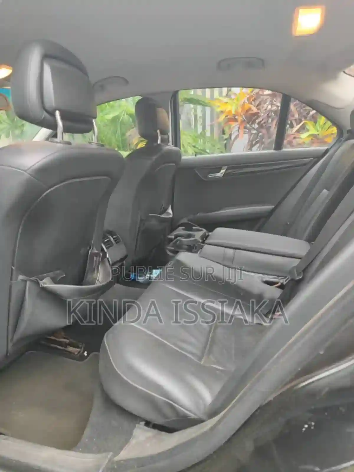 Mercedes-benz C200 2011 Noir - Vue 10