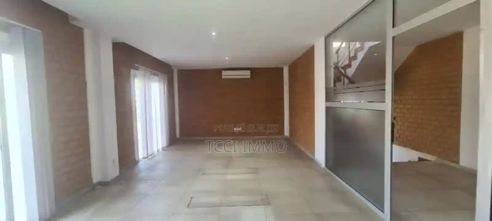 Villa Duplex Moderne 7 Pièces À Louer Riviera Bonoumin - Vue 1