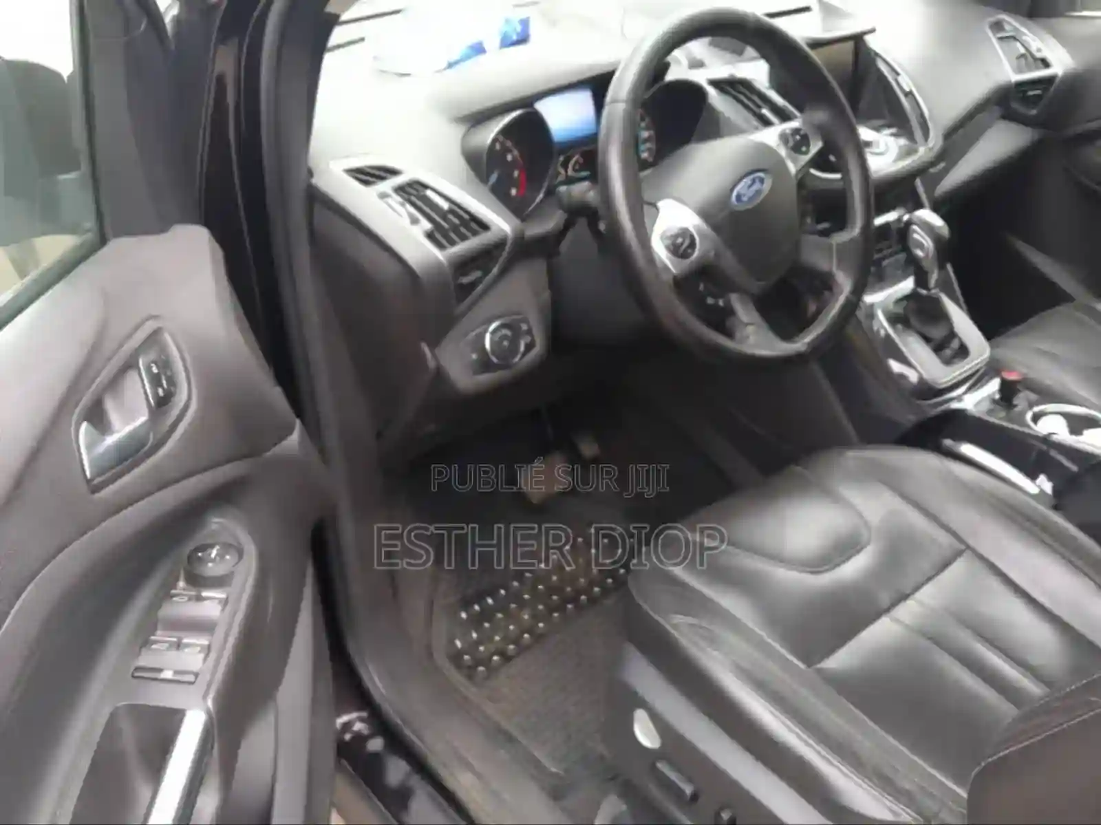 Ford Escape 2013 Noir - Vue 8
