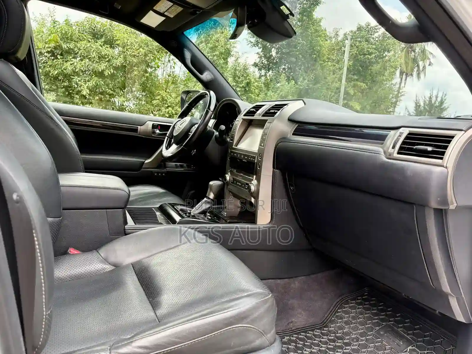 Lexus GX 460 AWD 2023 Blanc - Vue 5