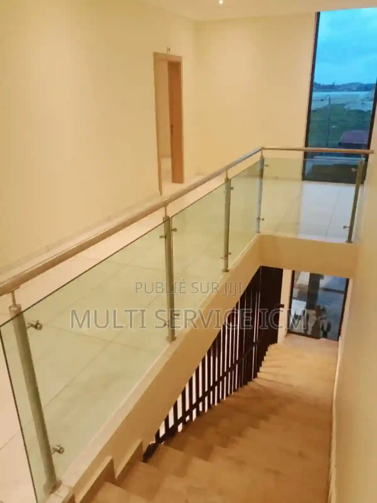 A Louer - Villa Duplex Haut - Vue 4