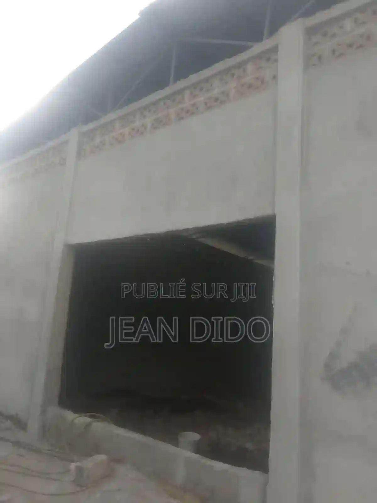 Entrepôt À Louer Au 2 Plateaux Dokui - Vue 3