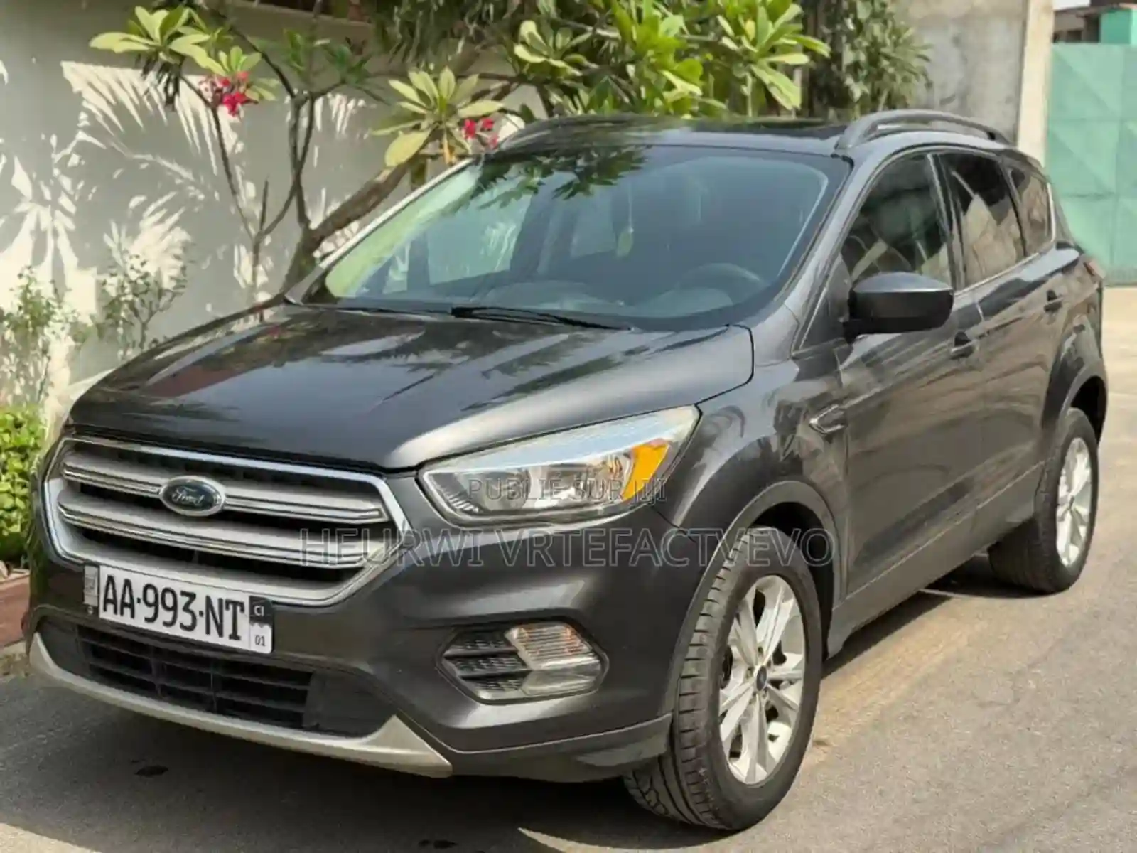 Ford Escape S FWD 2018 Gris - Vue 10