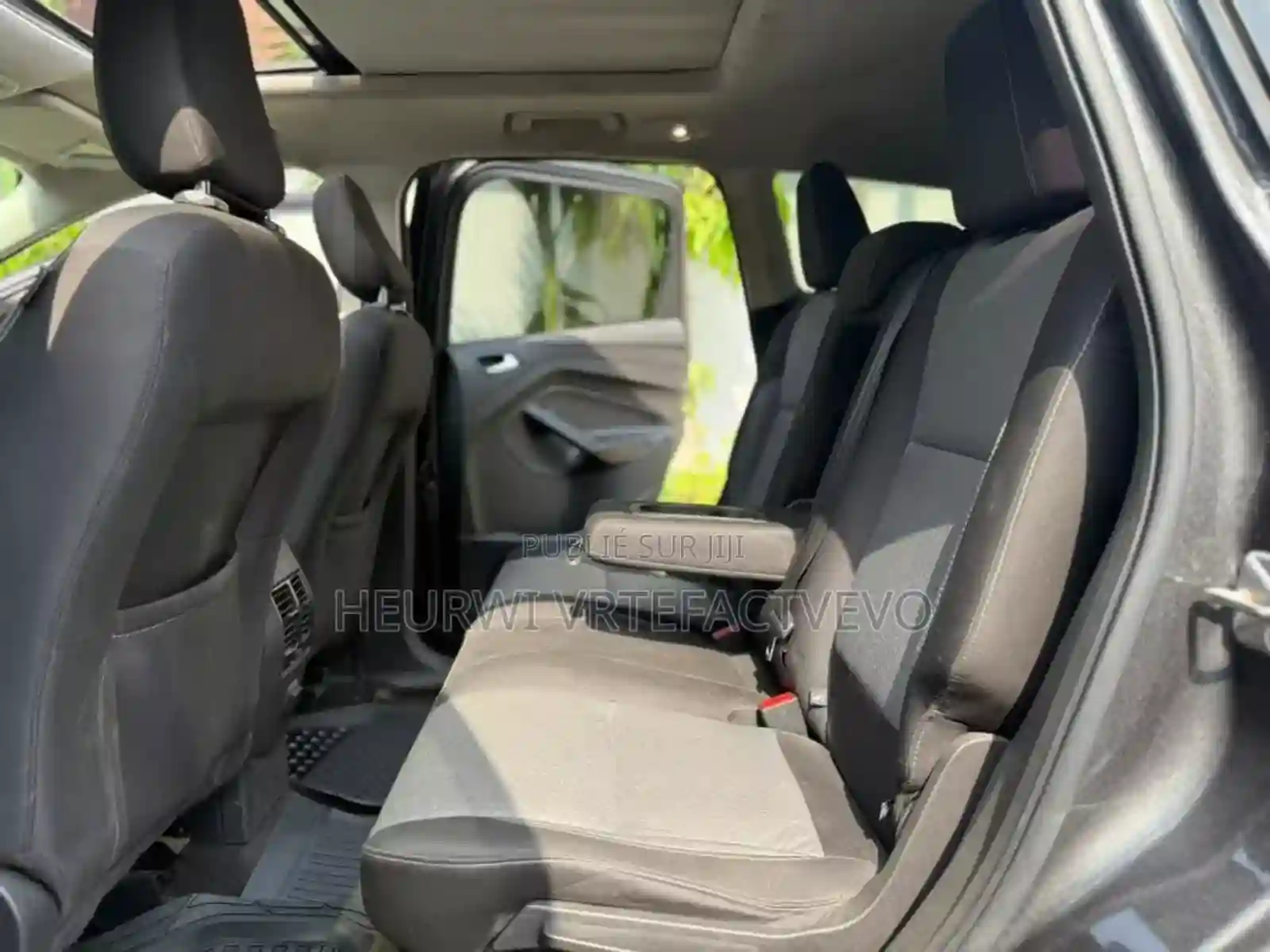 Ford Escape S FWD 2018 Gris - Vue 11