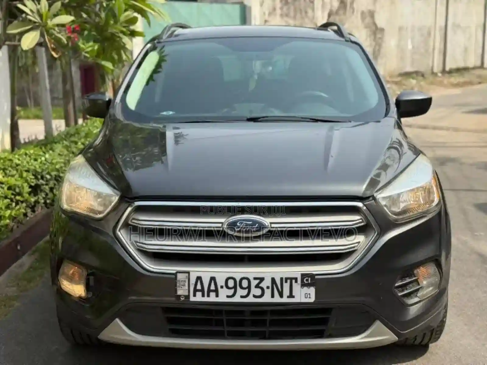 Ford Escape S FWD 2018 Gris - Vue 4