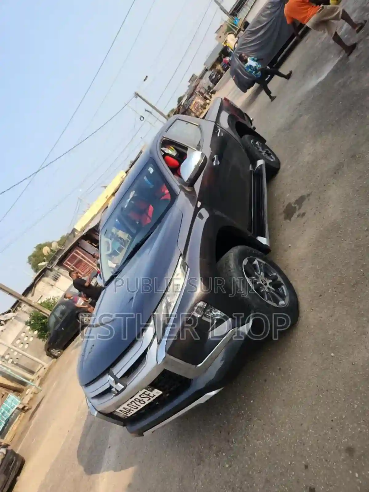Mitsubishi L200 2022 Noir - Vue 8