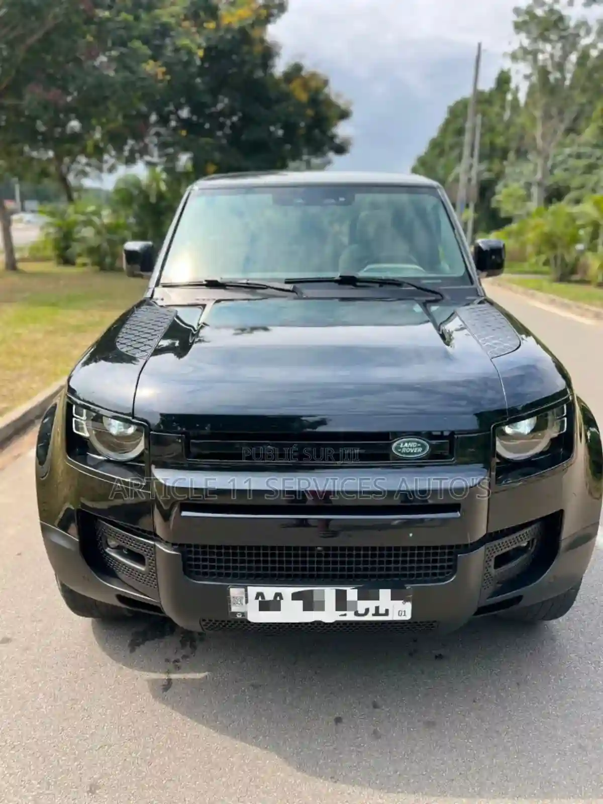 Land Rover Defender First Edition 2021 Noir - Vue 10