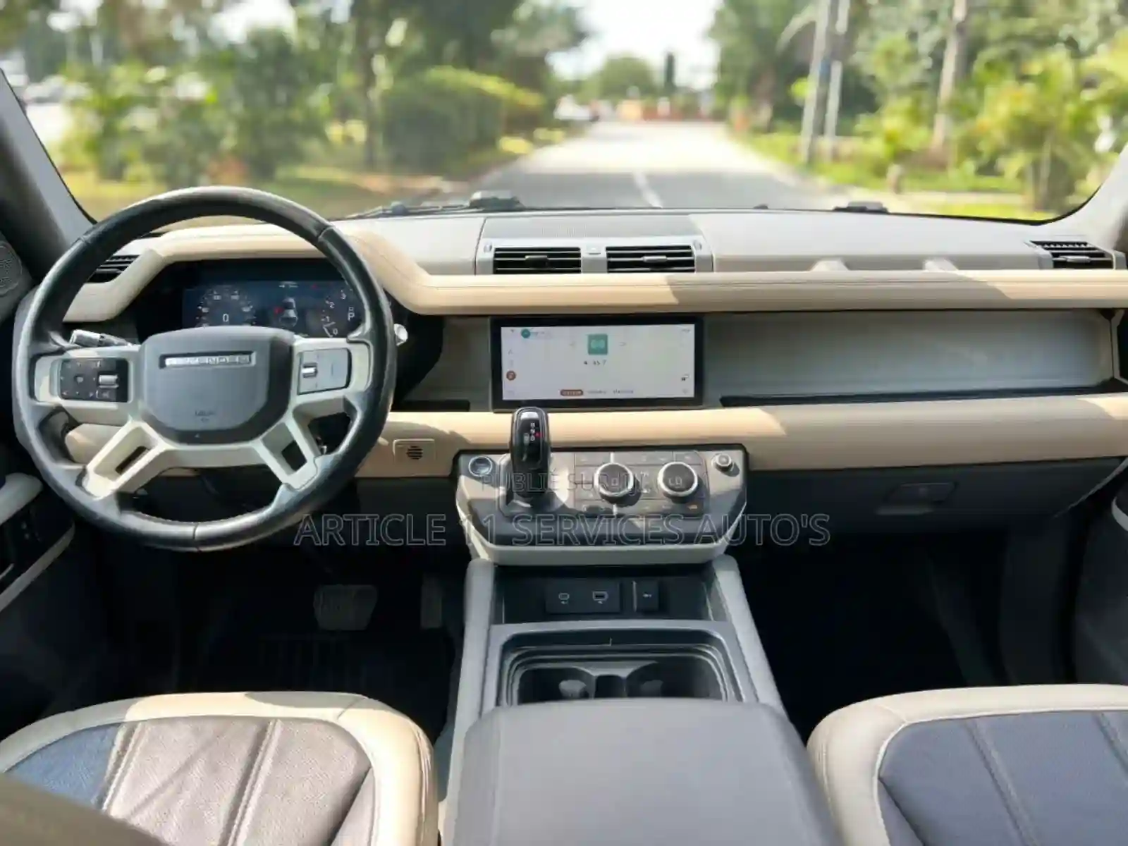 Land Rover Defender First Edition 2021 Noir - Vue 9