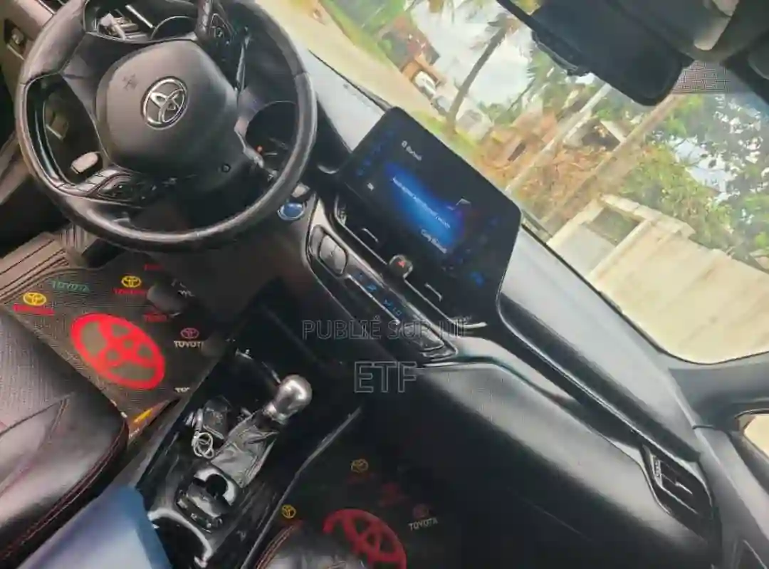 Toyota C-hr Limited FWD 2020 Gris