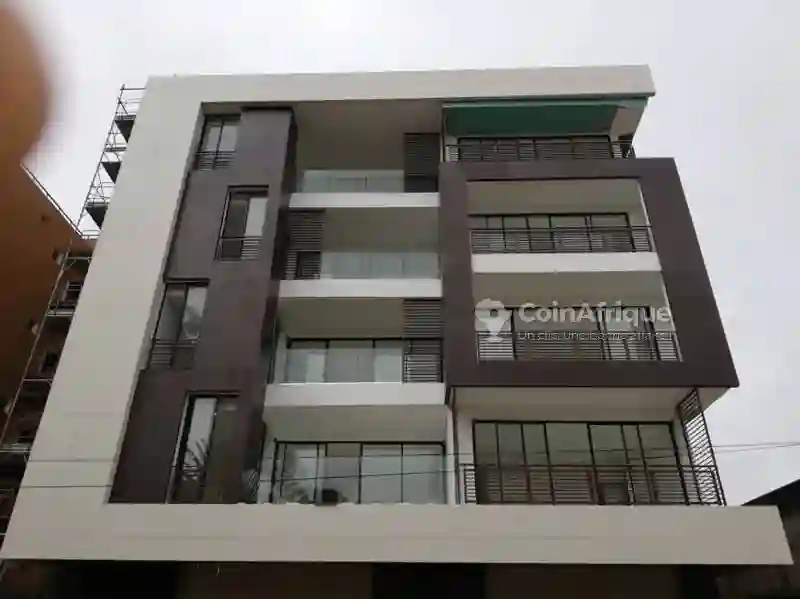 Location Appartement 4pièces -cocody 2 Plateaux 7eme Tranche