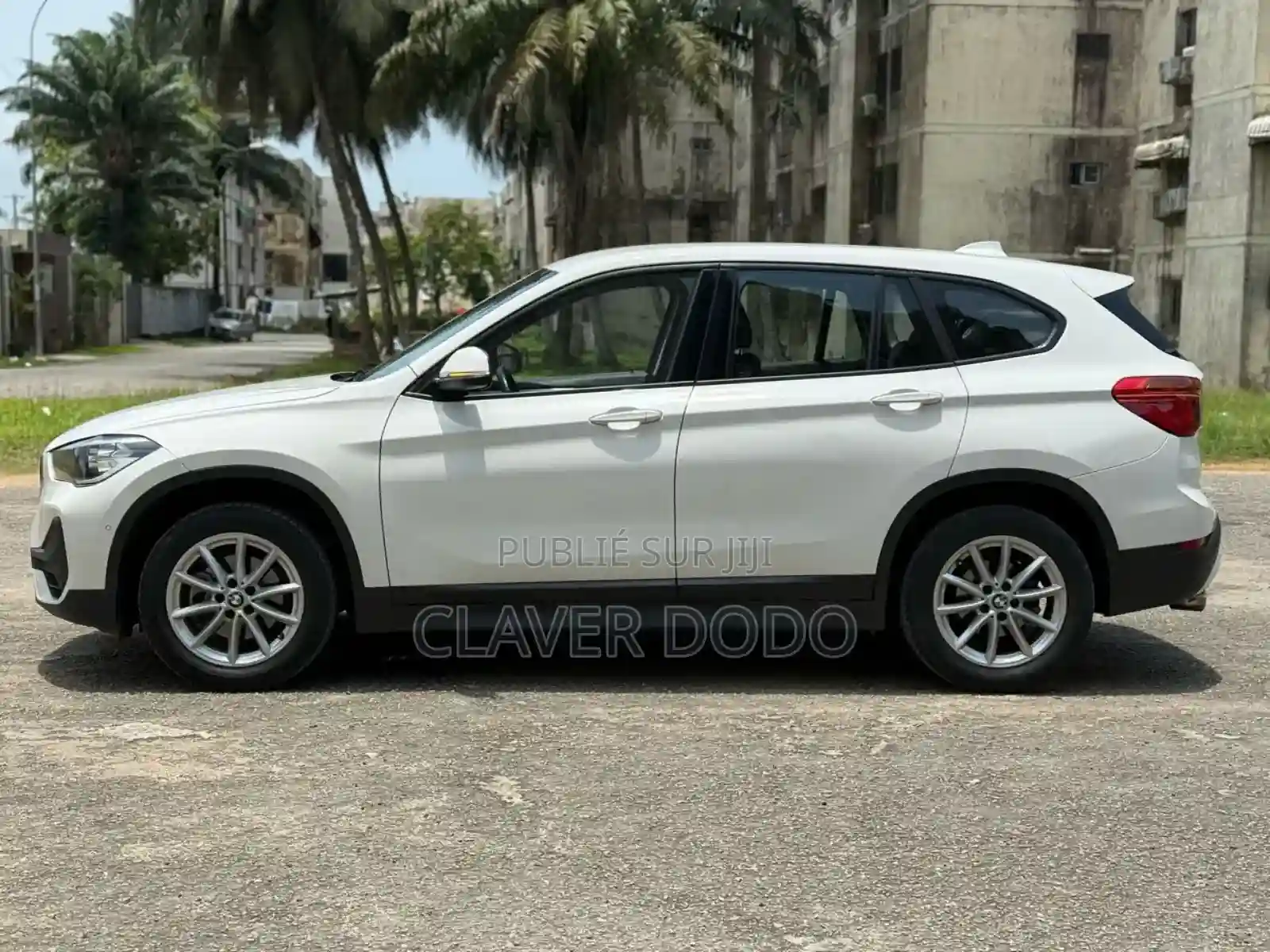 BMW X1 2021 Blanc - Vue 2