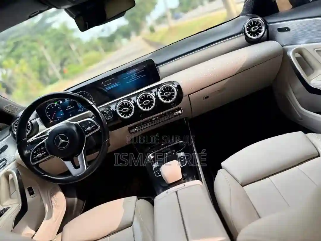 Mercedes-benz 220 2021 Noir - Vue 5