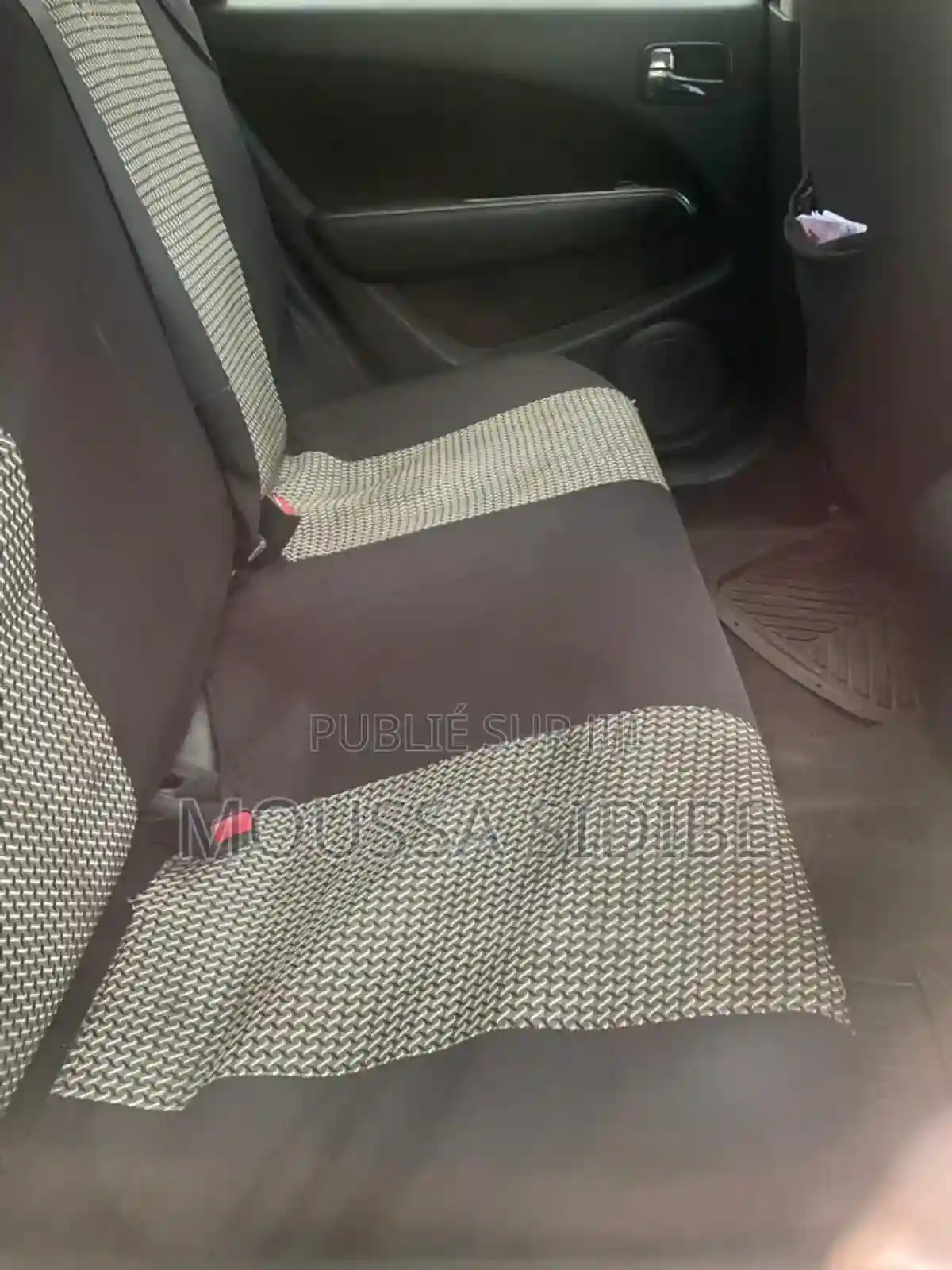 Mitsubishi Outlander 2002 Gris - Vue 2