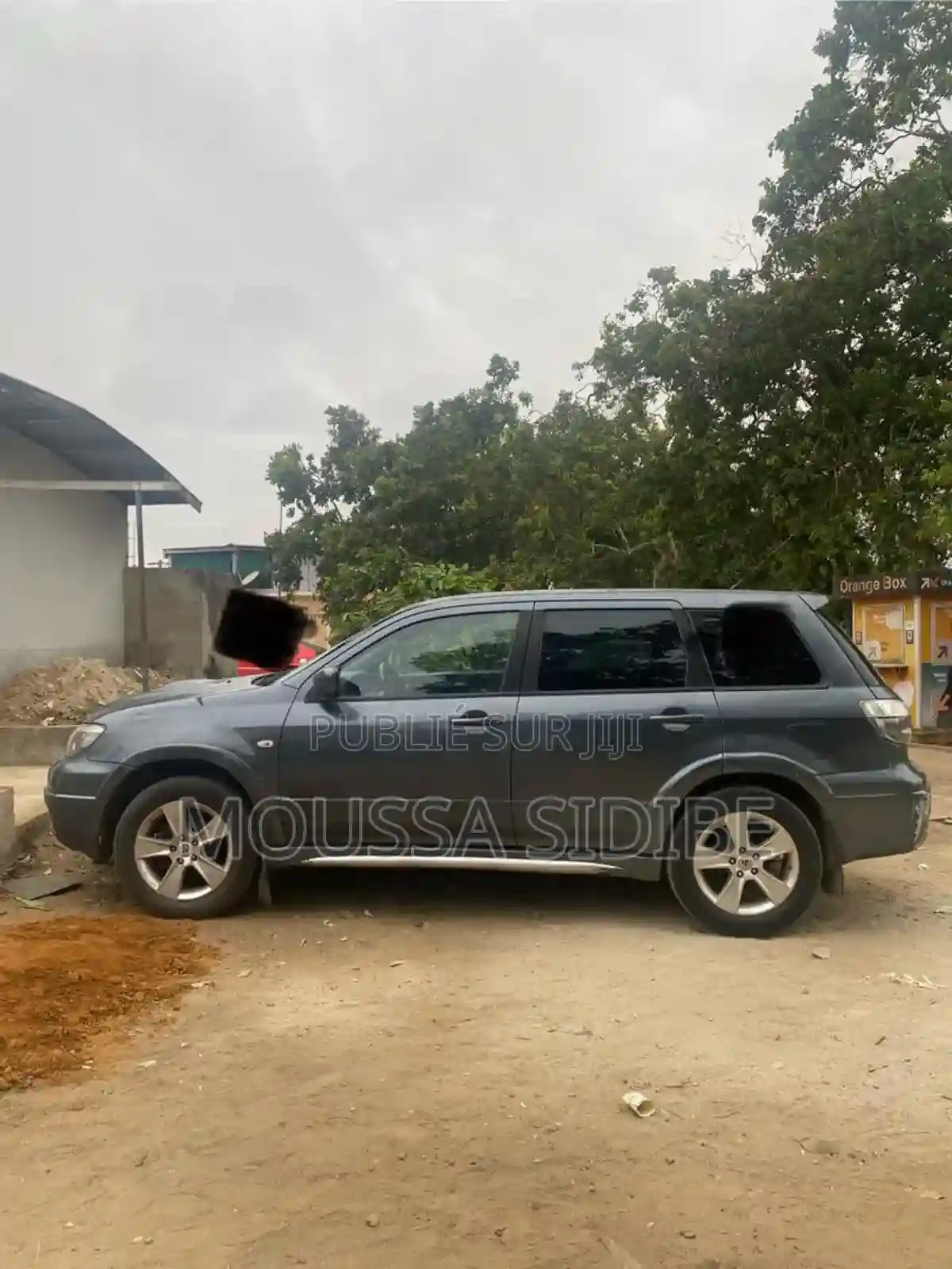 Mitsubishi Outlander 2002 Gris - Vue 4