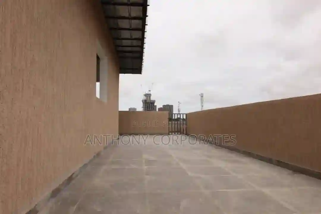 Annonce N°07015985-ski72 Bureaux - Adjame Indenie - Vue 1