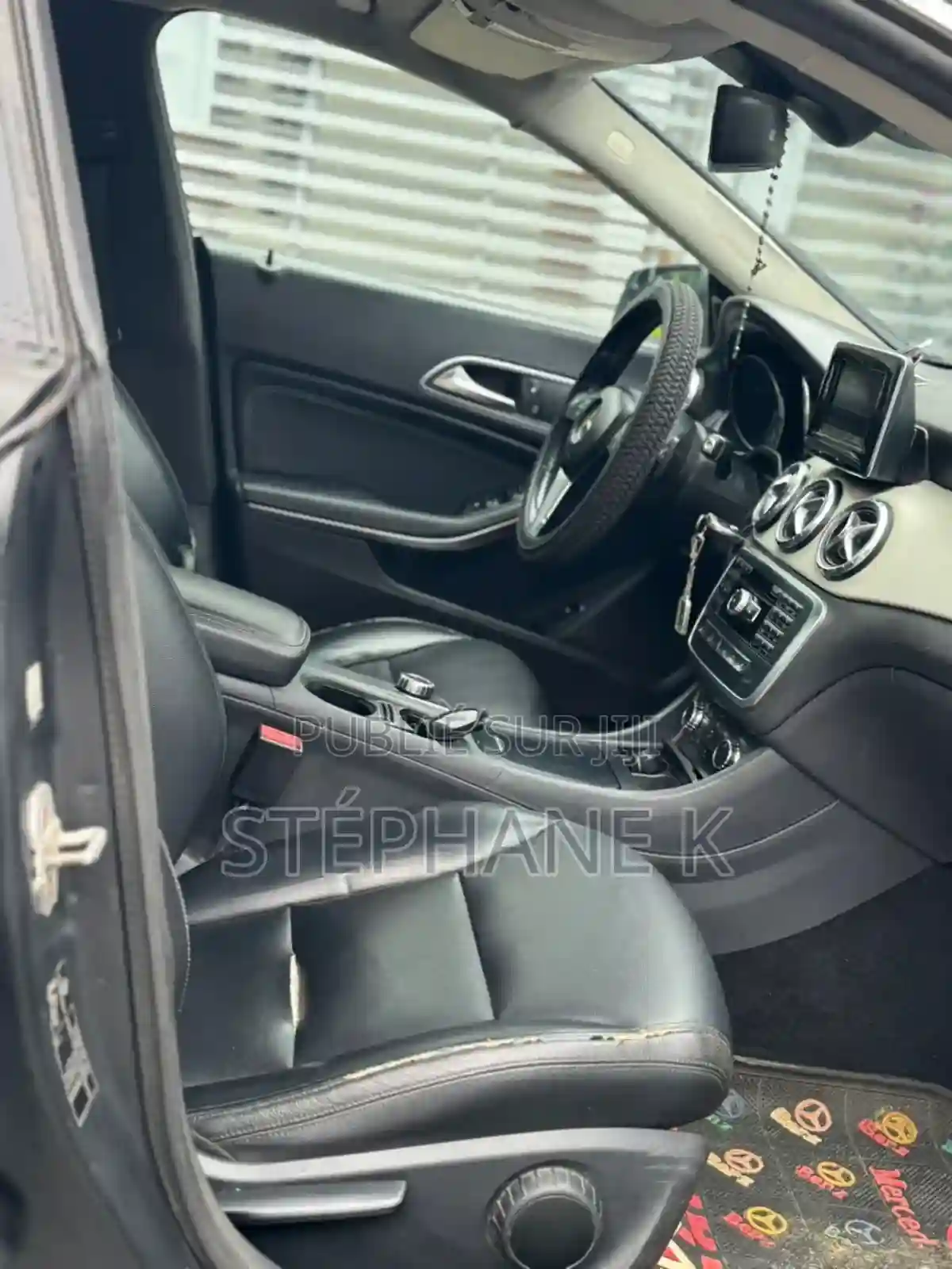 Mercedes-benz Cla-class 2025 Noir - Vue 2