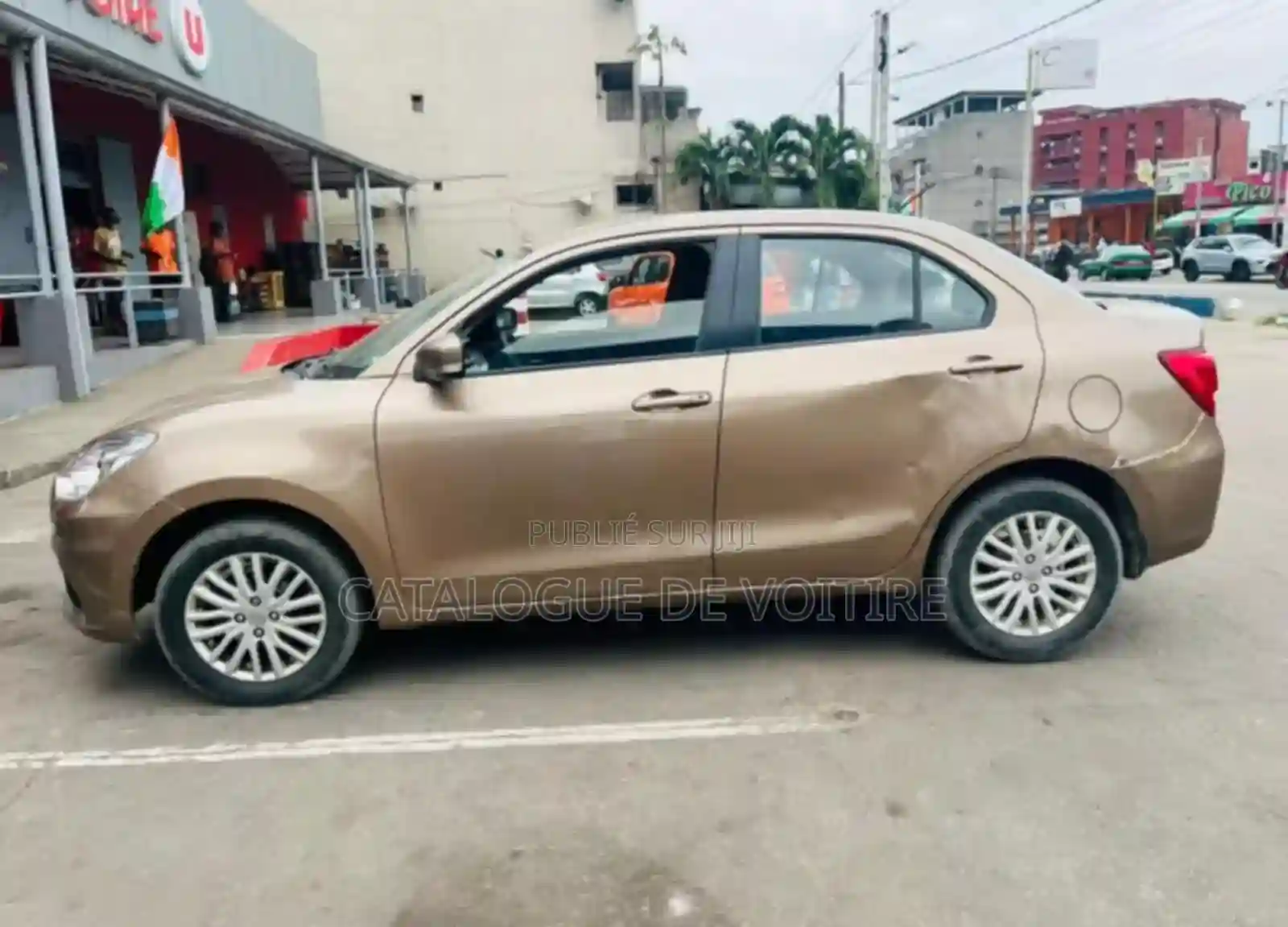 Suzuki Dzire 2023 Marron - Vue 6