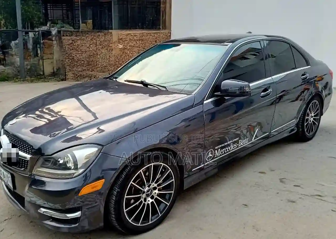 Mercedes-benz C300 2013 Noir - Vue 6