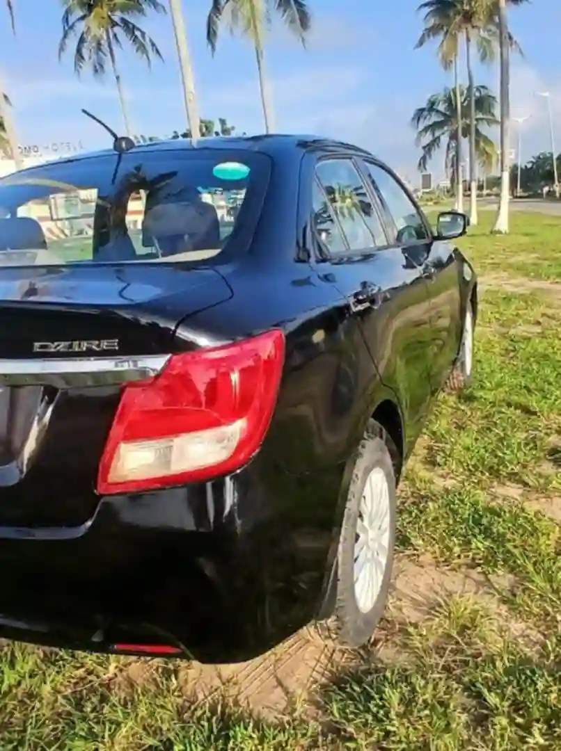 SUZUKI DZIRE EN VENTE  - Vue 2