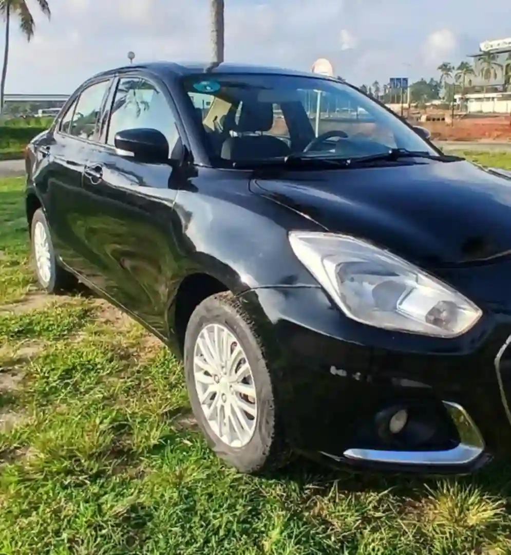SUZUKI DZIRE EN VENTE  - Vue 3