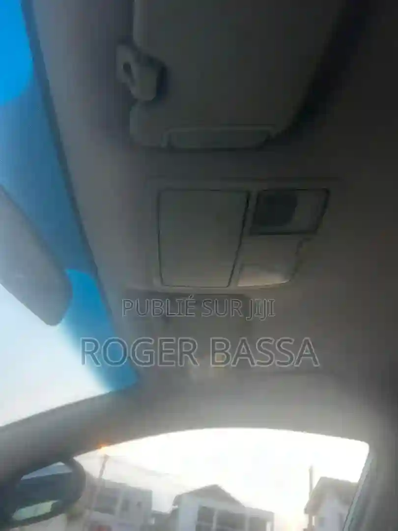 Kia Sportage Hybrid 2023 Gris - Vue 7