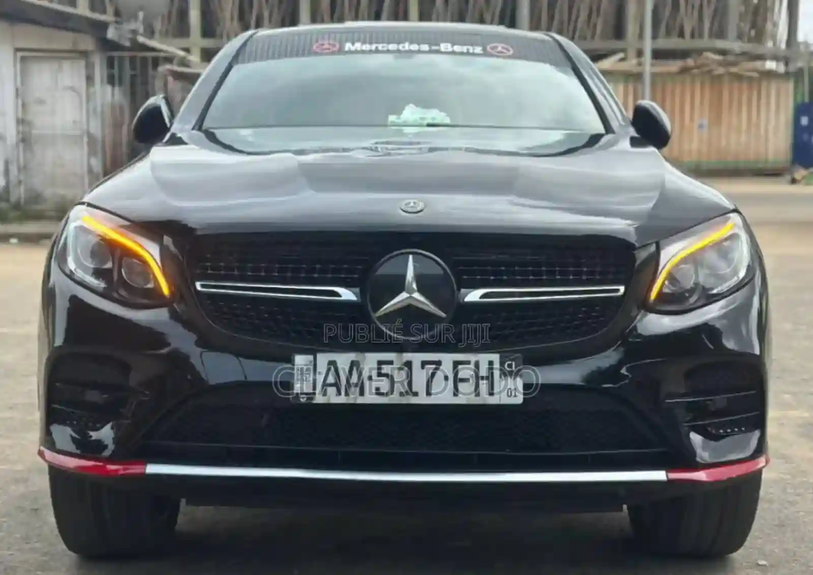 Mercedes-benz Glc-class 2018 Noir - Vue 3