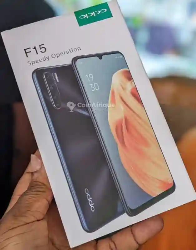 Oppo F15 256go - Vue 1