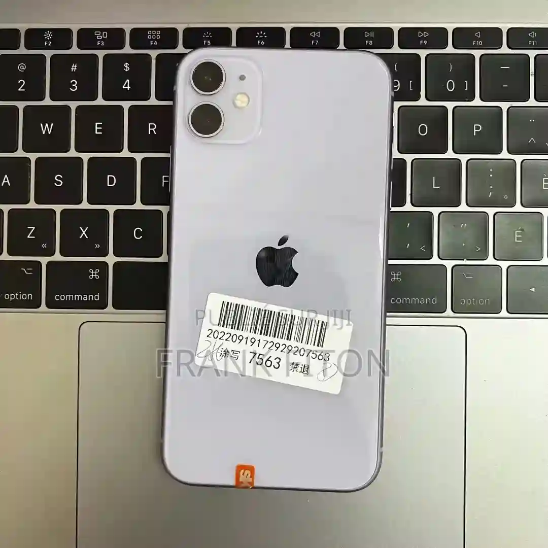Pomme Iphone 11 64 GB Violet - Vue 1