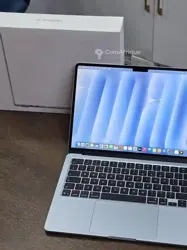 PC Macbook air 2025 – m4 | 13” | 16go ram | 512go ssd