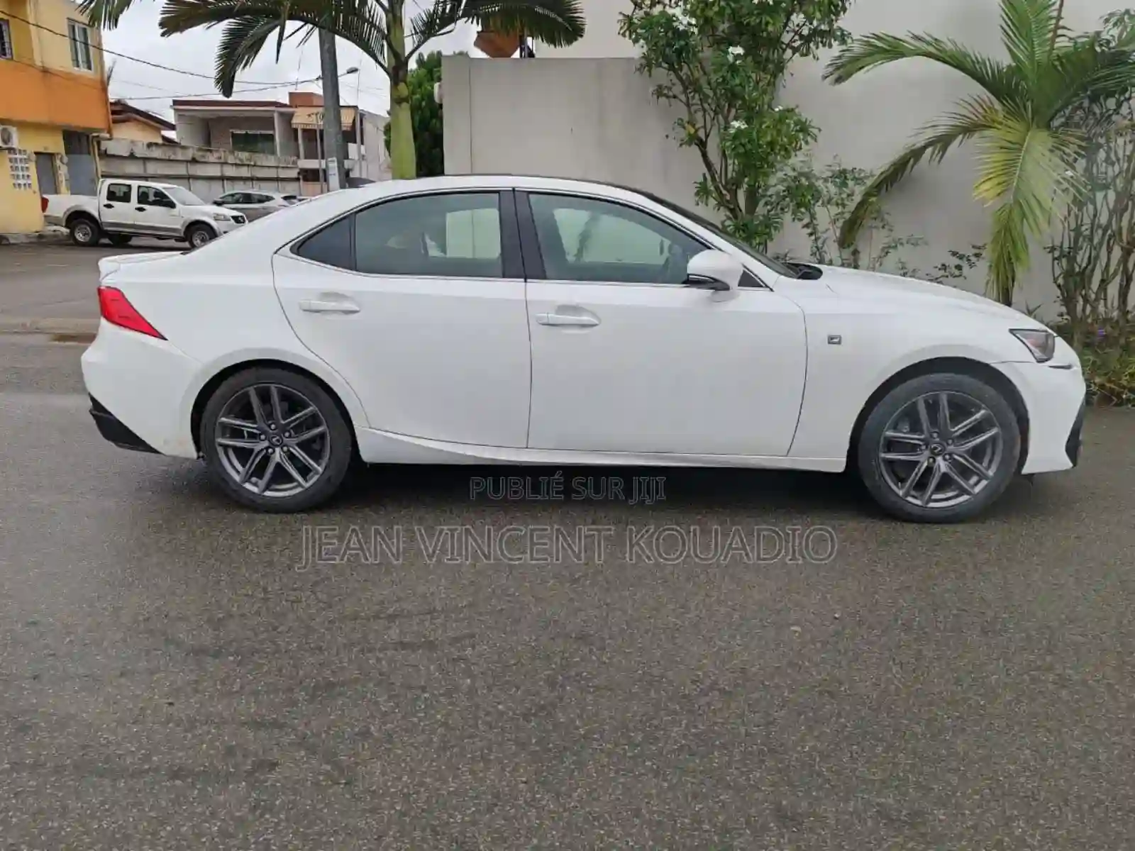 Lexus IS 2022 Blanc