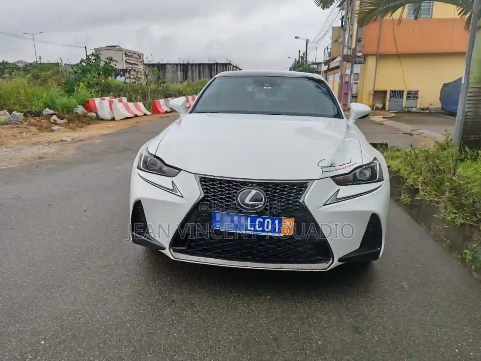 Lexus IS 2022 Blanc - Vue 10