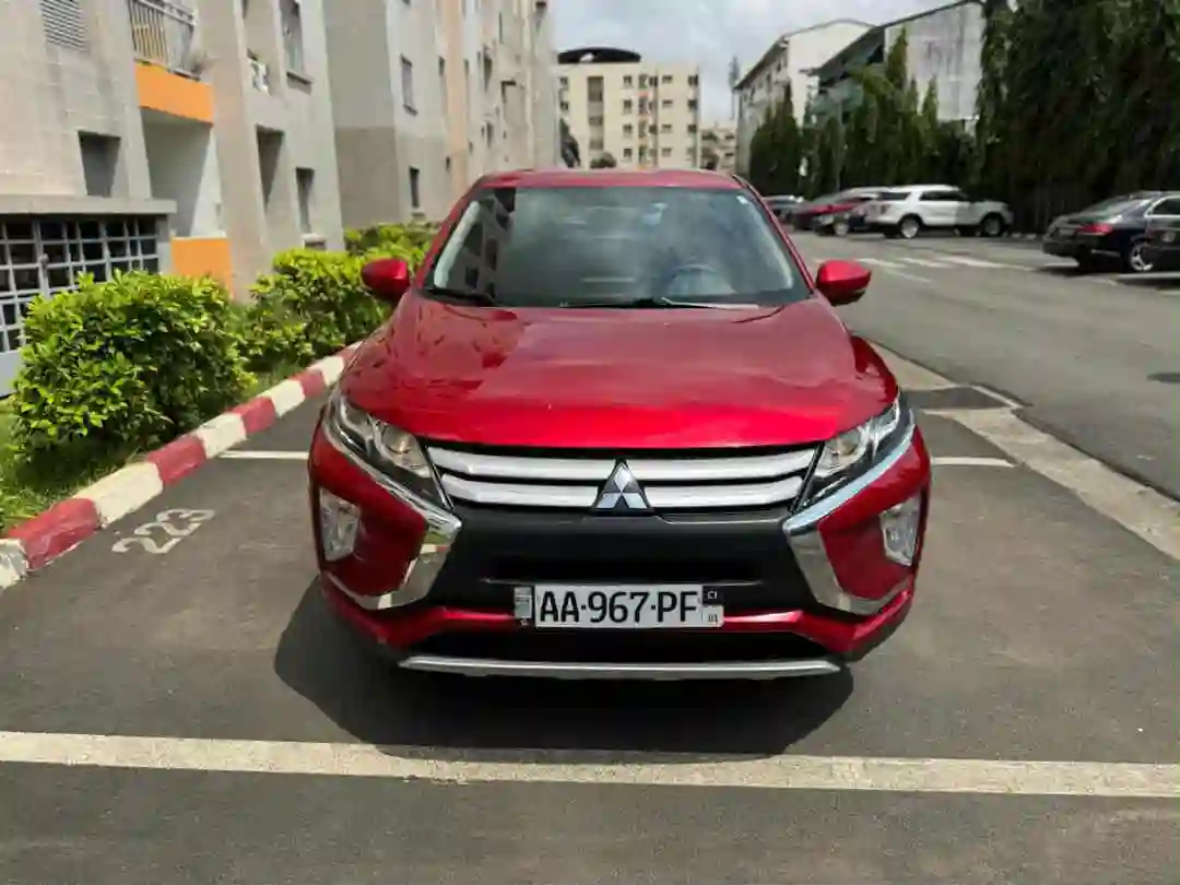Mitsubishi eclipse Cross  - Vue 3