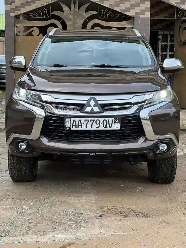 Mitsubishi Pajero Sport 2020 - Vue 2