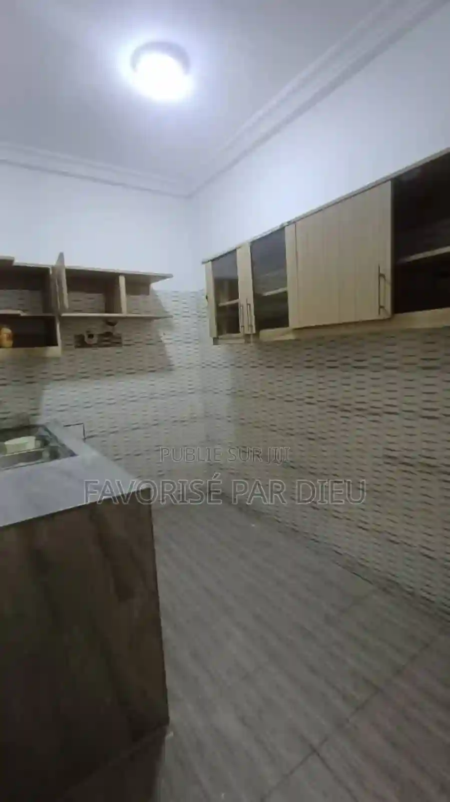 4chbre Appartement Dans Lollo Immobilier Cocody à Louer - Vue 1