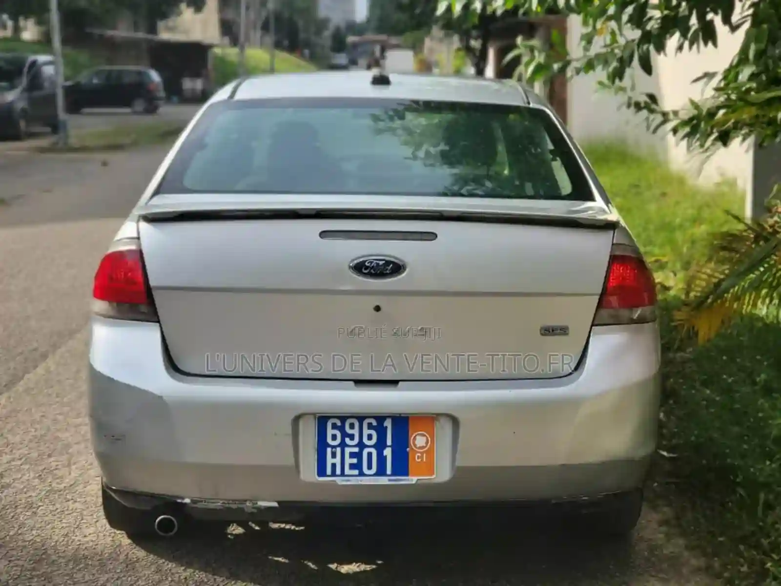 Ford Focus 14 Ambiente 2009 Gris - Vue 4